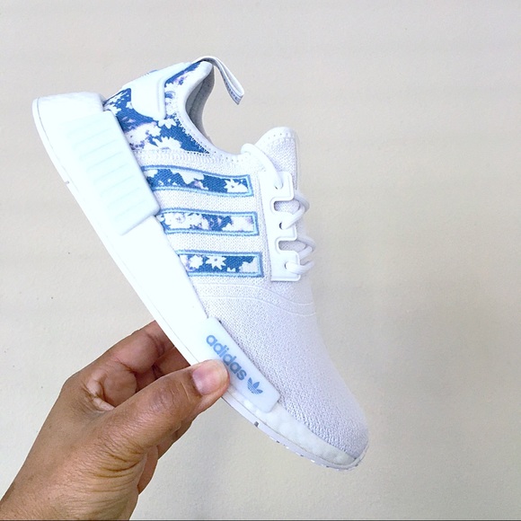 Adidas NMD R1 White Blue Floral - Picture 2 of 7